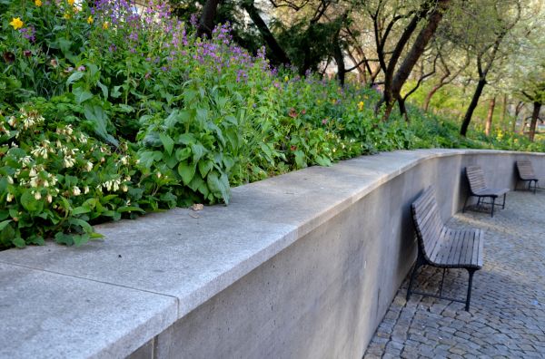 Concrete Retaining Wall Service in Ashburn