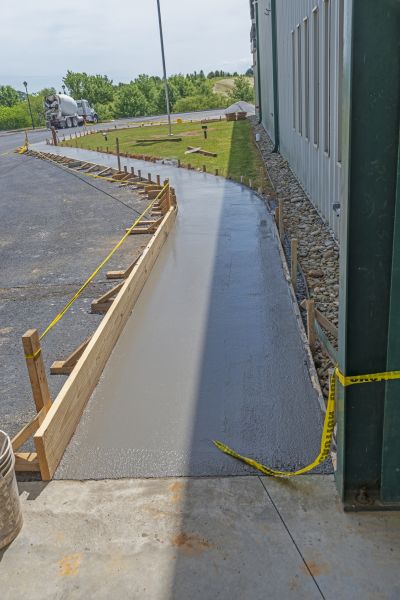 Concrete Sidewalk Paving in Ashburn